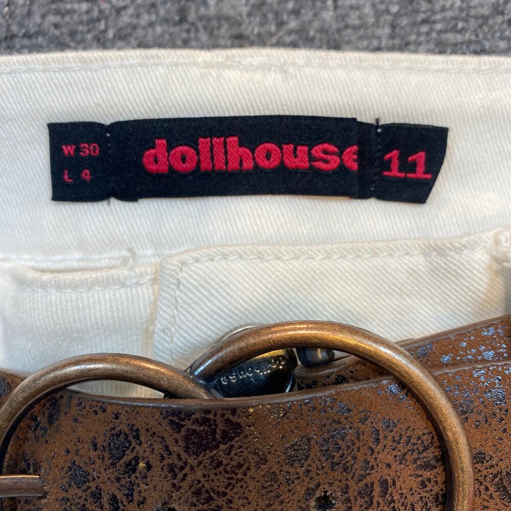 New Dollhouse White Distressed Jean Shorts Jorts Belted Cuffed Womens 11 - Picture 3 of 7